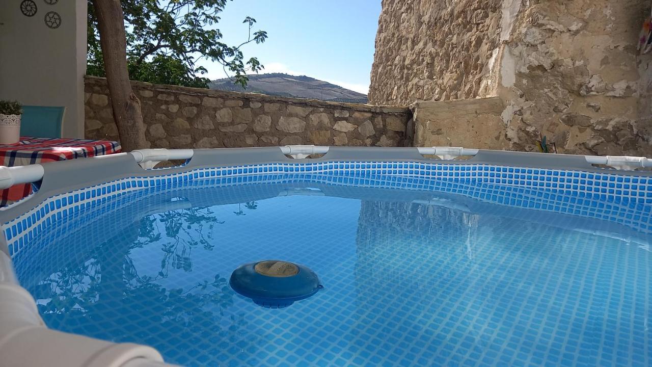 Casa Singular Y Con Encanto باينا المظهر الخارجي الصورة